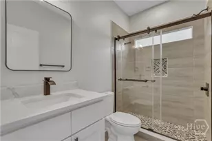 1112 E Waldburg St, Savannah, GA 31404 - Photo 19