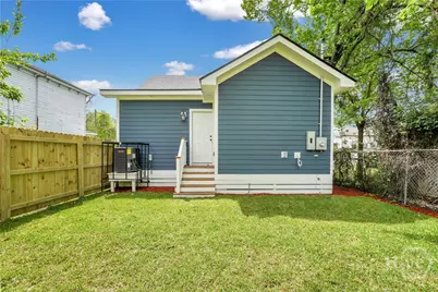 1112 E Waldburg Street, Savannah, GA 31404 - Photo 39