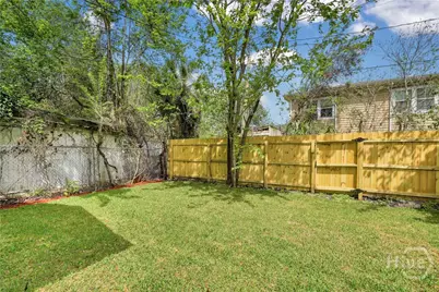 1112 E Waldburg Street, Savannah, GA 31404 - Photo 37