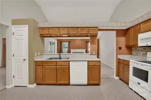 1 Heathers Chase, Savannah, GA 31419 - Photo 13