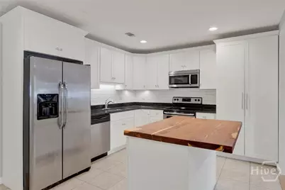 416 E 65th Street, Savannah, GA 31405 - Photo 7