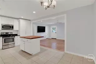 416 E 65th St, Savannah, GA 31405 - Photo 11