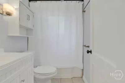 416 E 65th Street, Savannah, GA 31405 - Photo 9