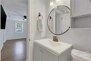 416 E 65th St, Savannah, GA 31405 - Photo 15