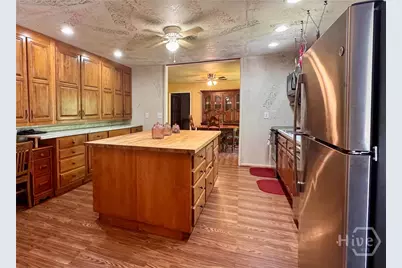 668 Henderson Road, Macon, GA 31211 - Photo 11