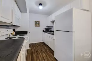 401 N Cromwell Rd, Savannah, GA 31410 - Photo 11