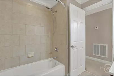 302 W Wayne Street #Carriage House, Savannah, GA 31401 - Photo 25
