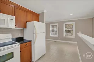 302 W Wayne St, Savannah, GA 31401 - Photo 17