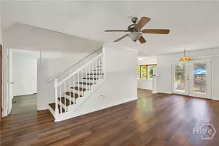 42 E Deerwood Rd, Savannah, GA 31410 - Photo 11