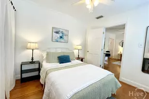217 W Taylor St, Savannah, GA 31401 - Photo 15
