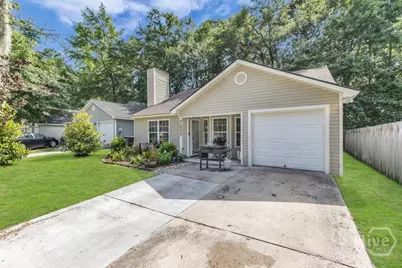 7317 Leghorn Street, Savannah, GA 31406 - Photo 3