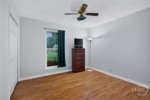 1013 Debbie St, Savannah, GA 31410 - Photo 5