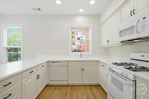 6 Roundtree Cir, Savannah, GA 31405 - Photo 7