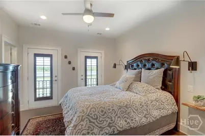 421 Port Street, Savannah, GA 31401 - Photo 27