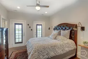 421 Port St, Savannah, GA 31401 - Photo 27