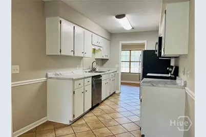 705 Dover Lane, Hinesville, GA 31313 - Photo 7