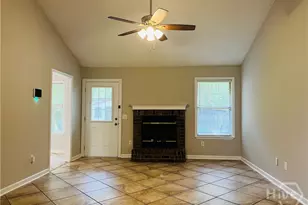 705 Dover Ln, Hinesville, GA 31313 - Photo 3