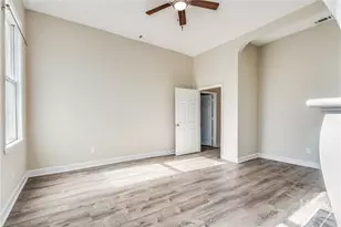 812 E Park Ave, Savannah, GA 31401 - Photo 19