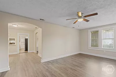 2203 Delesseps Avenue, Savannah, GA 31404 - Photo 3