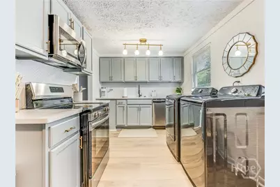 2203 Delesseps Avenue, Savannah, GA 31404 - Photo 25