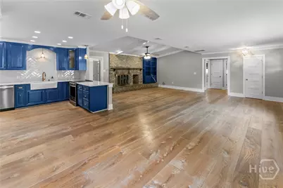 1723 Walthour Road, Savannah, GA 31410 - Photo 11