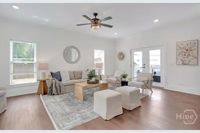 2005 E 38th Street, Savannah, GA 31404 - Photo 11