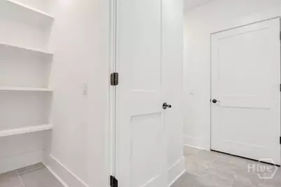 2005 E 38th Street, Savannah, GA 31404 - Photo 21