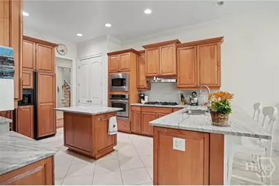 41 Sparnel Road, Savannah, GA 31411 - Photo 15