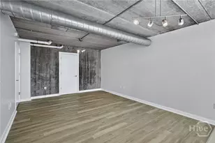 555 Berrien St, Savannah, GA 31401 - Photo 9