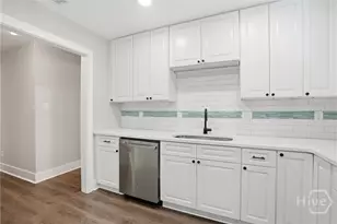 21 Sheridan Cir, Savannah, GA 31406 - Photo 7