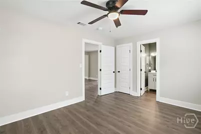 21 Sheridan Circle, Savannah, GA 31406 - Photo 5