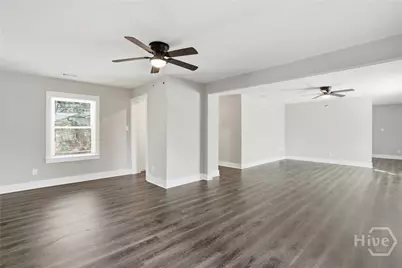 21 Sheridan Circle, Savannah, GA 31406 - Photo 3