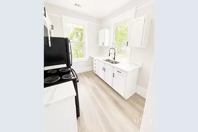 706 E 35th Street #Upper, Savannah, GA 31401 - Photo 7