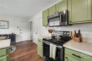 127 Chapel Dr, Savannah, GA 31406 - Photo 15