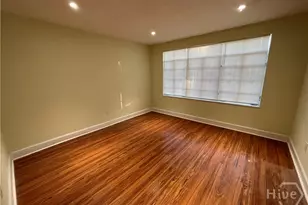 101 W 52nd St, Savannah, GA 31405 - Photo 11