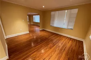 101 W 52nd St, Savannah, GA 31405 - Photo 7