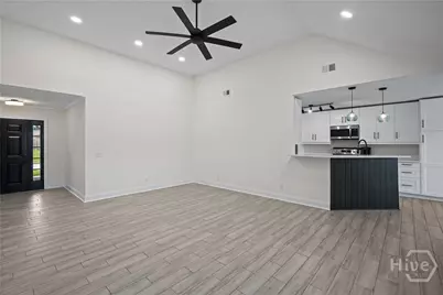 163 W Tahoe Drive, Savannah, GA 31405 - Photo 5