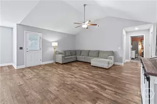 180 Bonnie Cir, Ellabell, GA 31308 - Photo 7