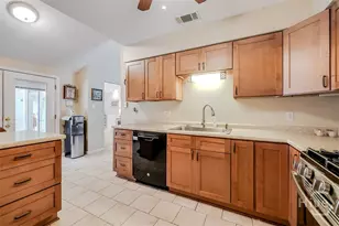 8 White Pine Ct, Savannah, GA 31406 - Photo 19