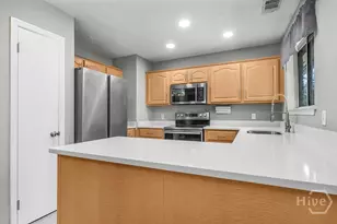 831 Osprey Dr, Richmond Hill, GA 31324 - Photo 9