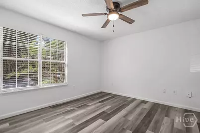 401 N Cromwell Road #T-1, Savannah, GA 31410 - Photo 9