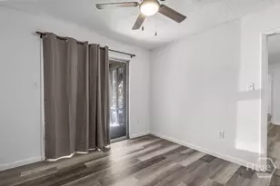 401 N Cromwell Rd, Savannah, GA 31410 - Photo 25