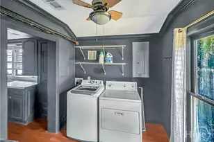 509 E Harris St, Savannah, GA 31401 - Photo 13