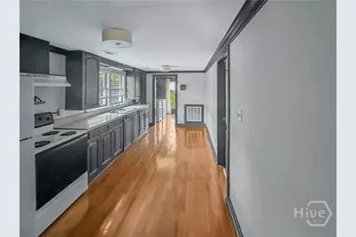 509 E Harris Street, Savannah, GA 31401 - Photo 9