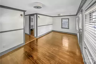 509 E Harris St, Savannah, GA 31401 - Photo 3