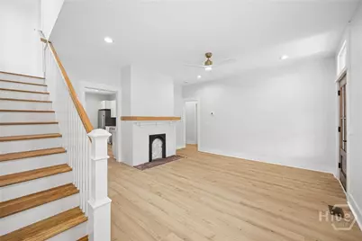 104 W 41st Street, Savannah, GA 31401 - Photo 9