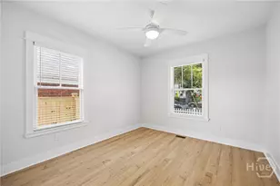 104 W 41st St, Savannah, GA 31401 - Photo 15