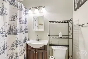 8 Hillyer Dr, Savannah, GA 31406 - Photo 15
