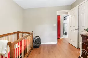8 Hillyer Dr, Savannah, GA 31406 - Photo 21