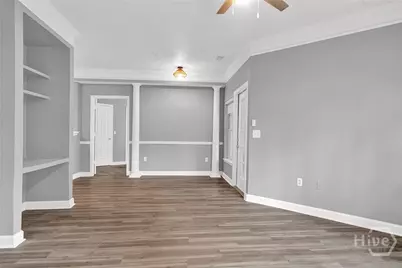2814 Whitemarsh Way, Savannah, GA 31410 - Photo 7